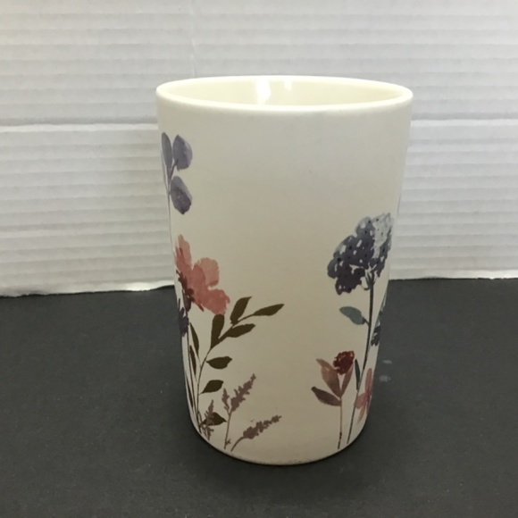 Casa Signature Floral Mug - Picture 2 of 6